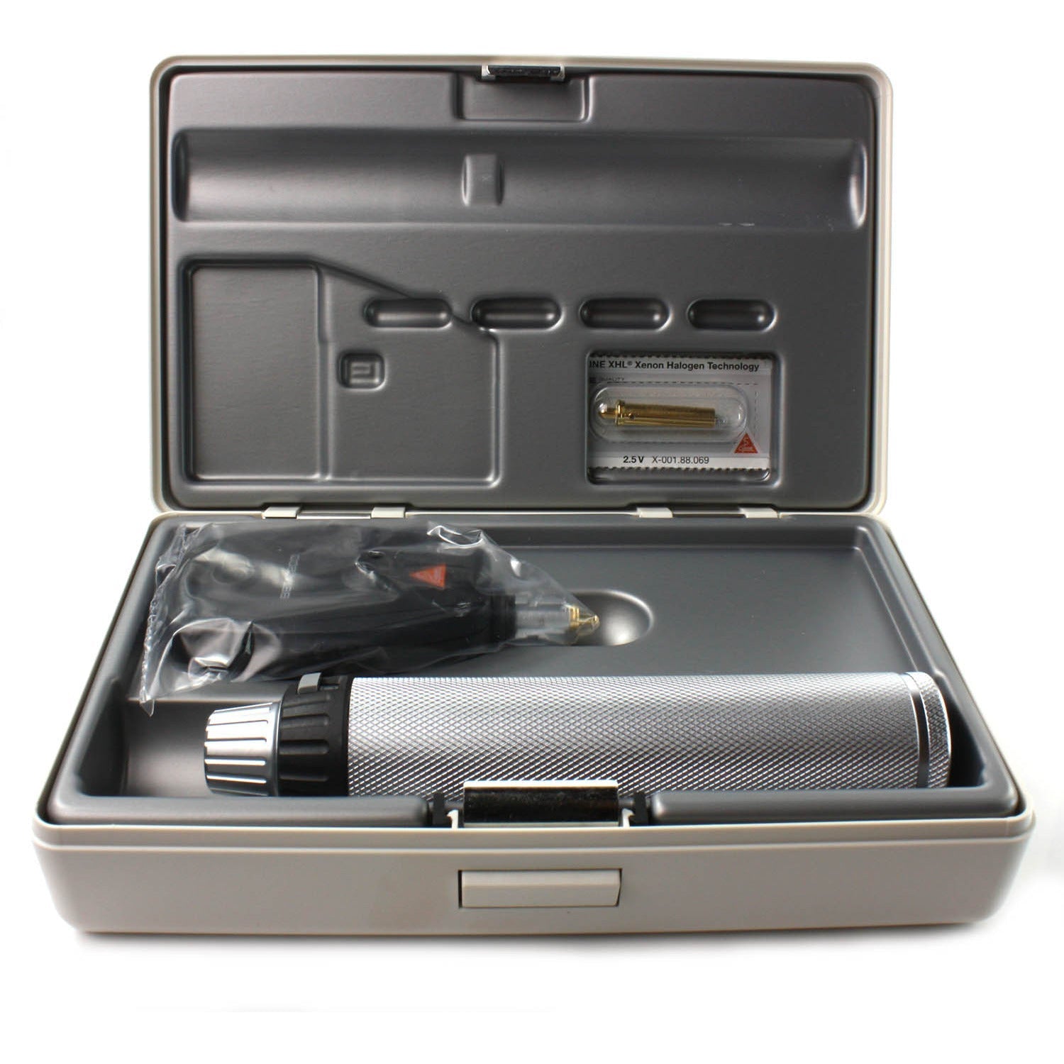 HEINE BETA 200 2.5v Ophthalmoscope Set with Battery Handle