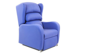 Pembury Manual Recliner With Legs