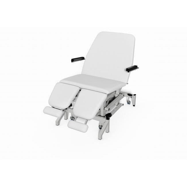 Plinth 2000 Bariatric Podiatry Chair with Split Legs