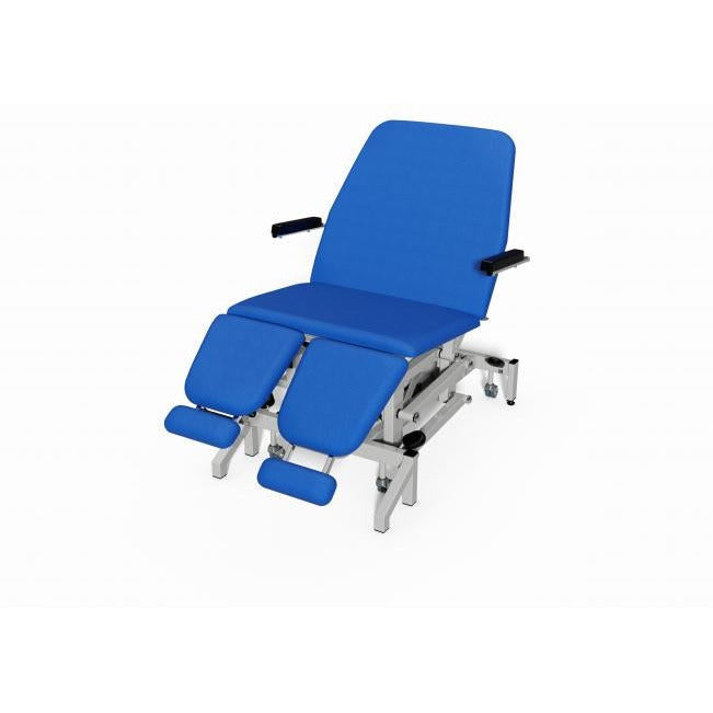 Plinth 2000 Bariatric Podiatry Chair with Split Legs