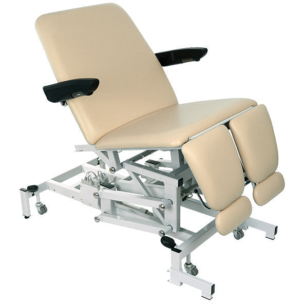 Plinth 2000 Bariatric Podiatry Chair with Split Legs - Electric Tilting