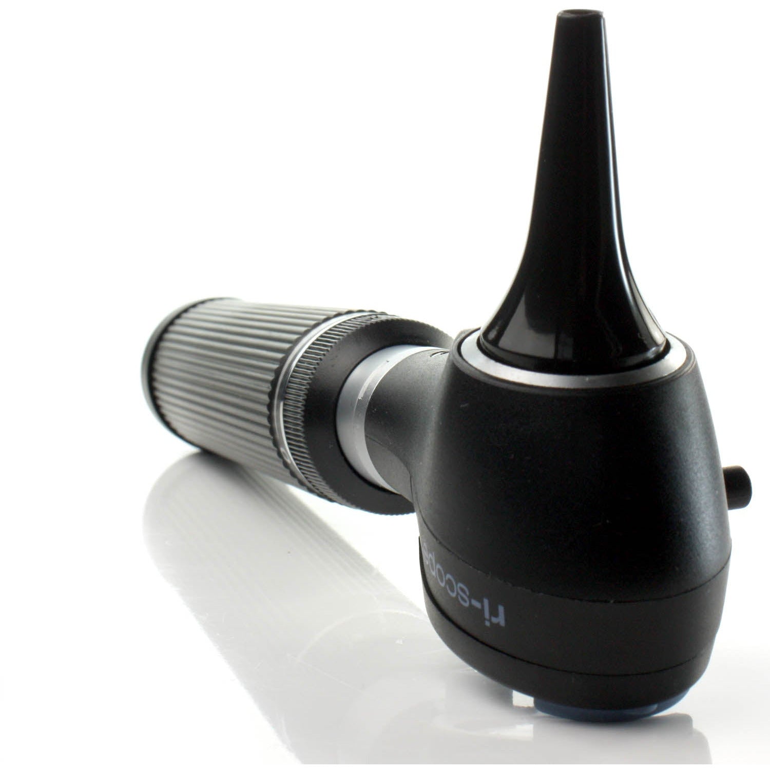 ri-scope Advanced E.N.T. Otoscope 3.5v LED Rechargeable - CLEARANCE